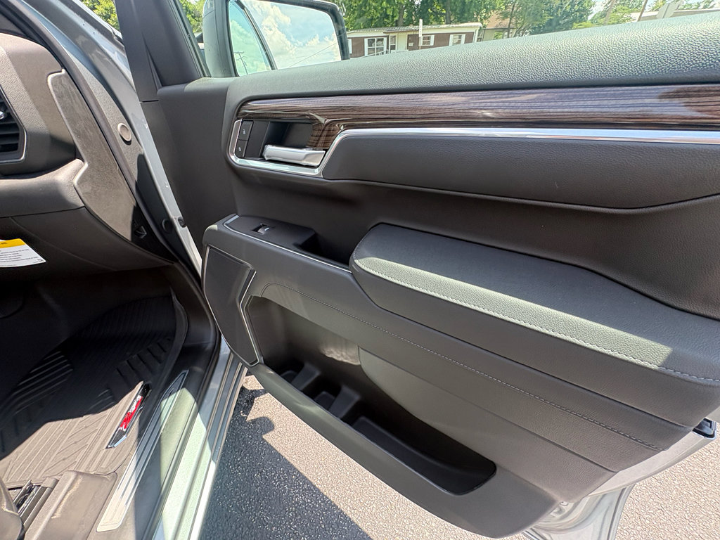 New 2026 Chevrolet Silverado 1500 RST w/ Z71 Off-Road Package AWD/4WD image 20