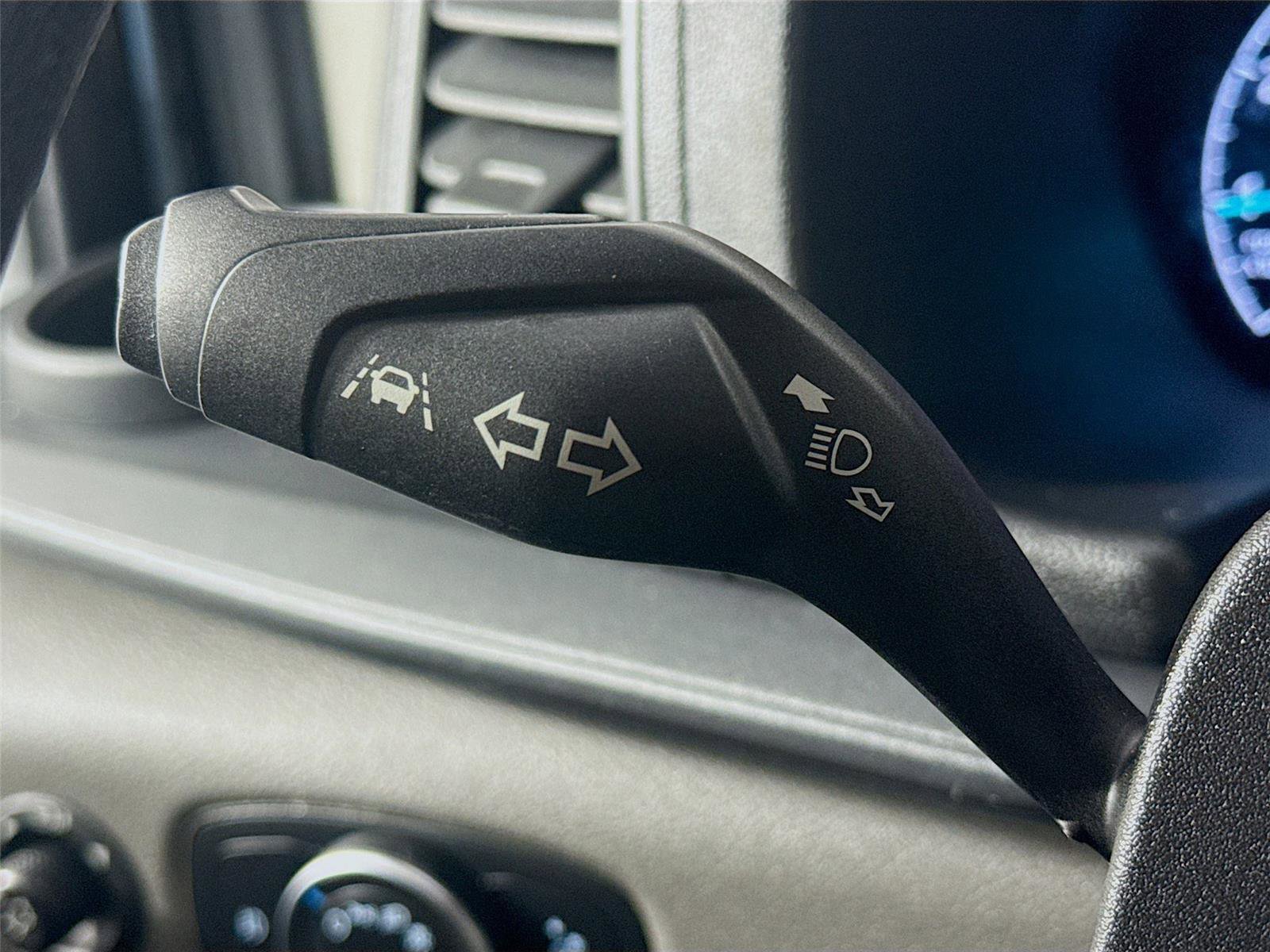 Used 2024 Ford Transit 350 XLT image 5