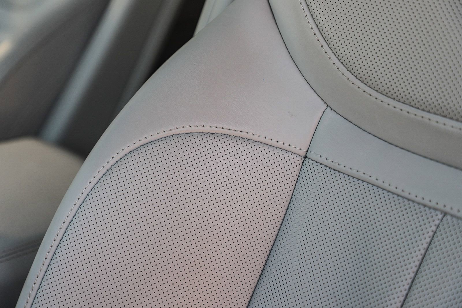 Certified 2024 Land Rover Range Rover Sport SE image 26