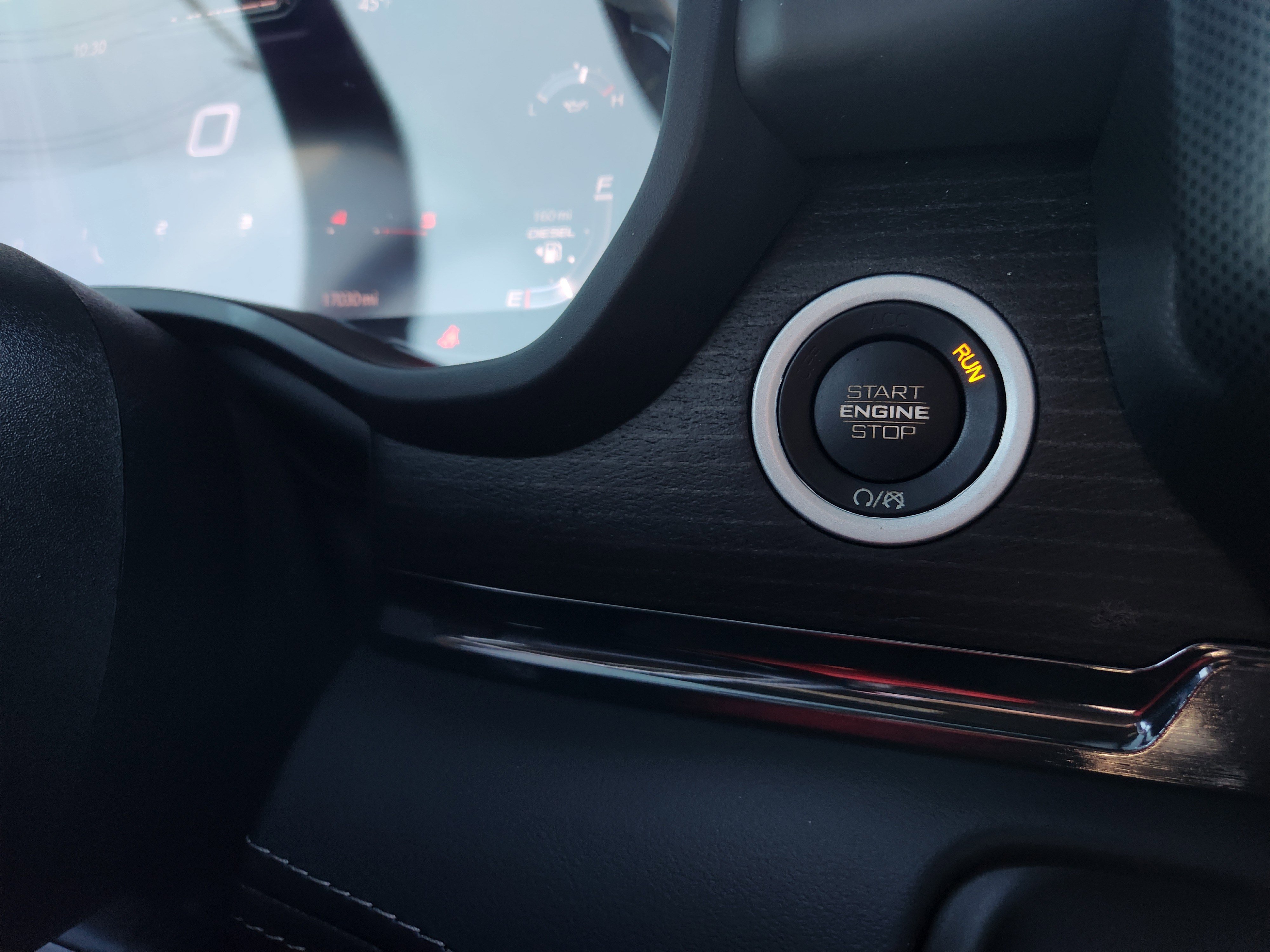 Used 2023 RAM 1500 Limited image 8