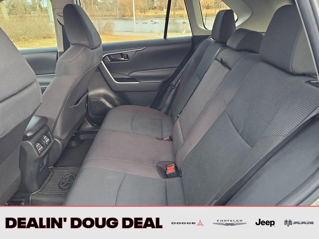 Used 2023 Toyota RAV4 LE image 23