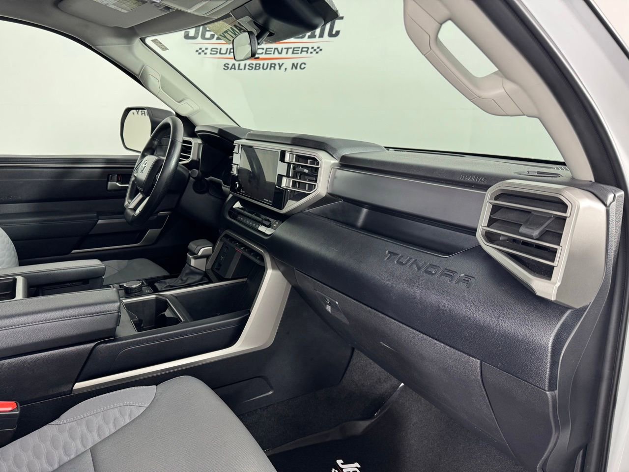 Used 2024 Toyota Tundra SR5 image 34