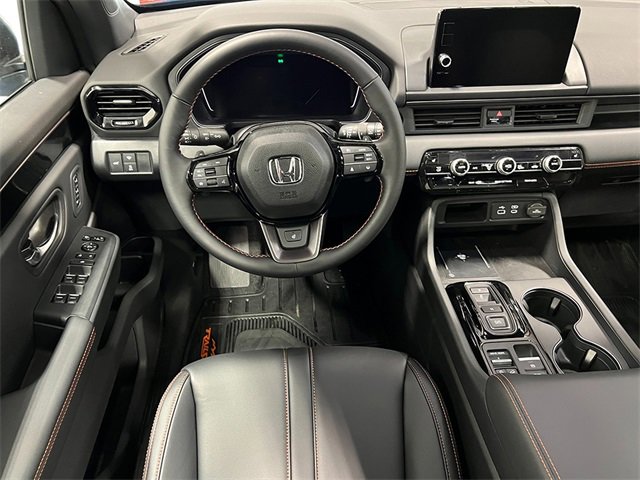 New 2025 Honda Pilot TrailSport image 21