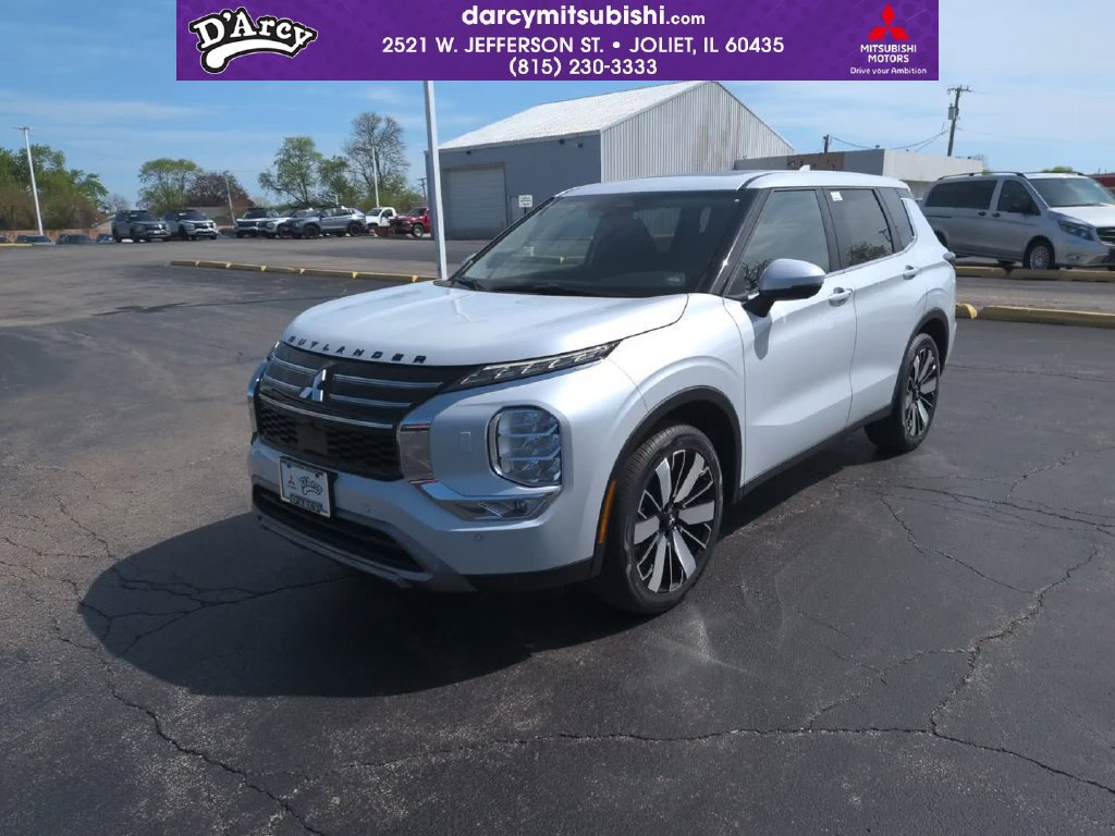 New 2026 Mitsubishi Outlander SE AWD/4WD image 1