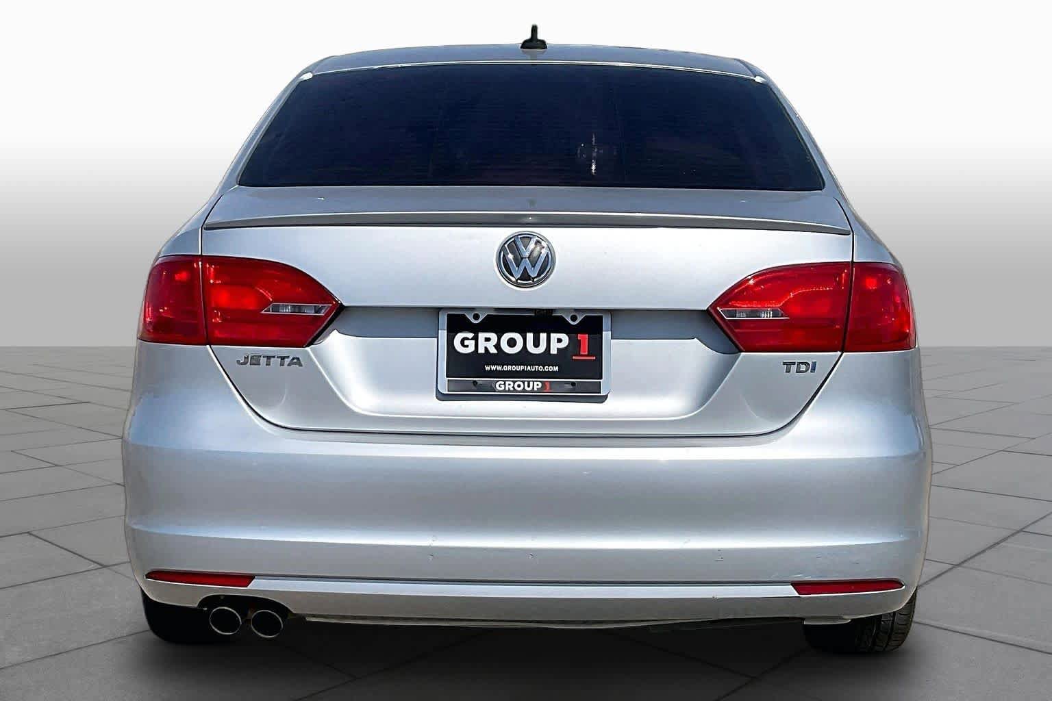 Used 2014 Volkswagen Jetta TDI FWD image 4