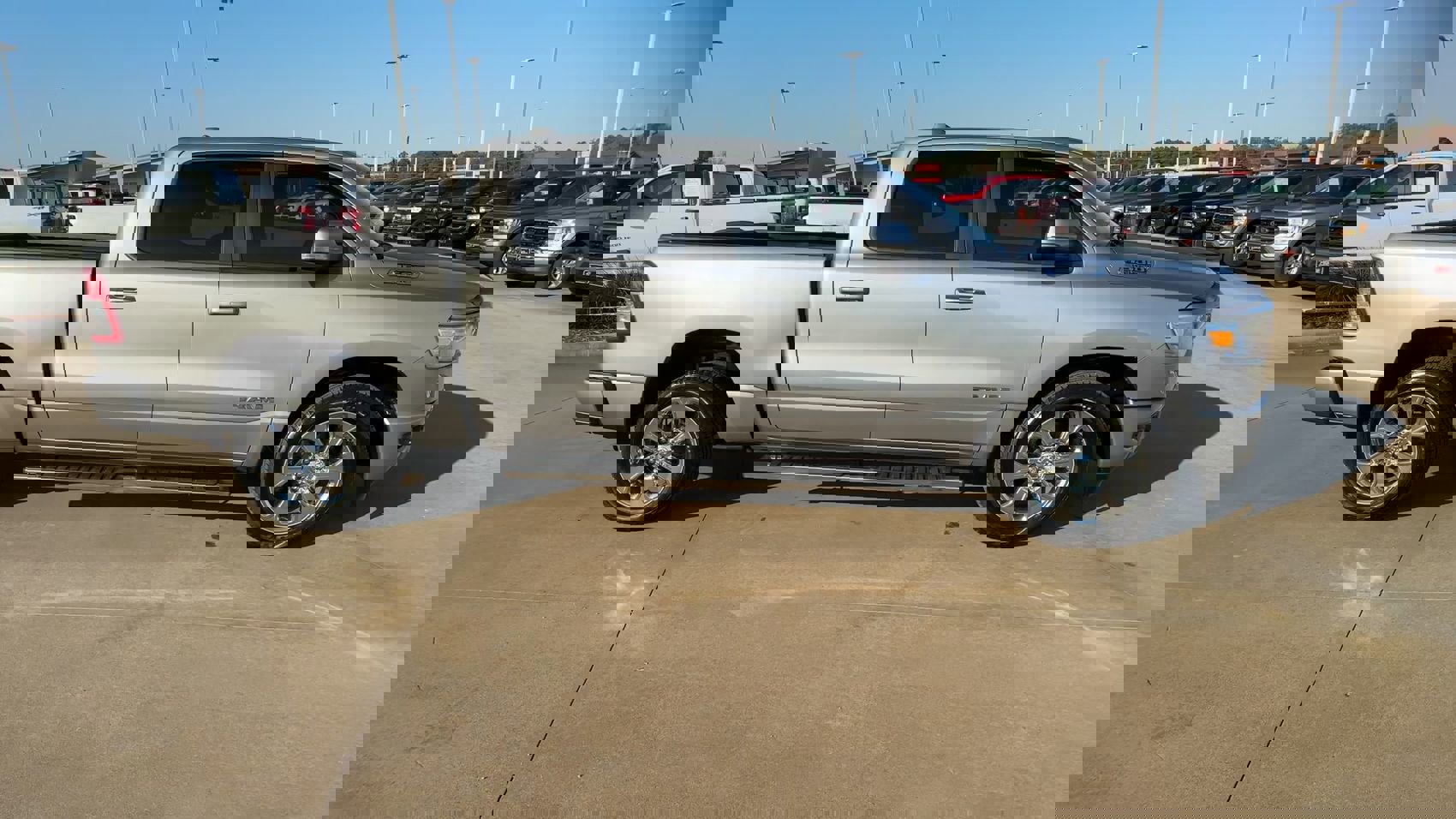 Used 2022 RAM 1500 Lone Star image 2