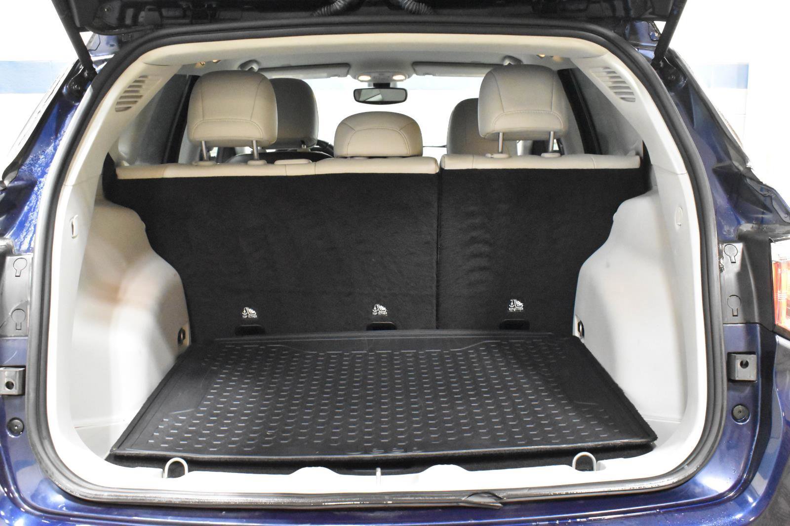 Used 2019 Jeep Compass Limited image 23