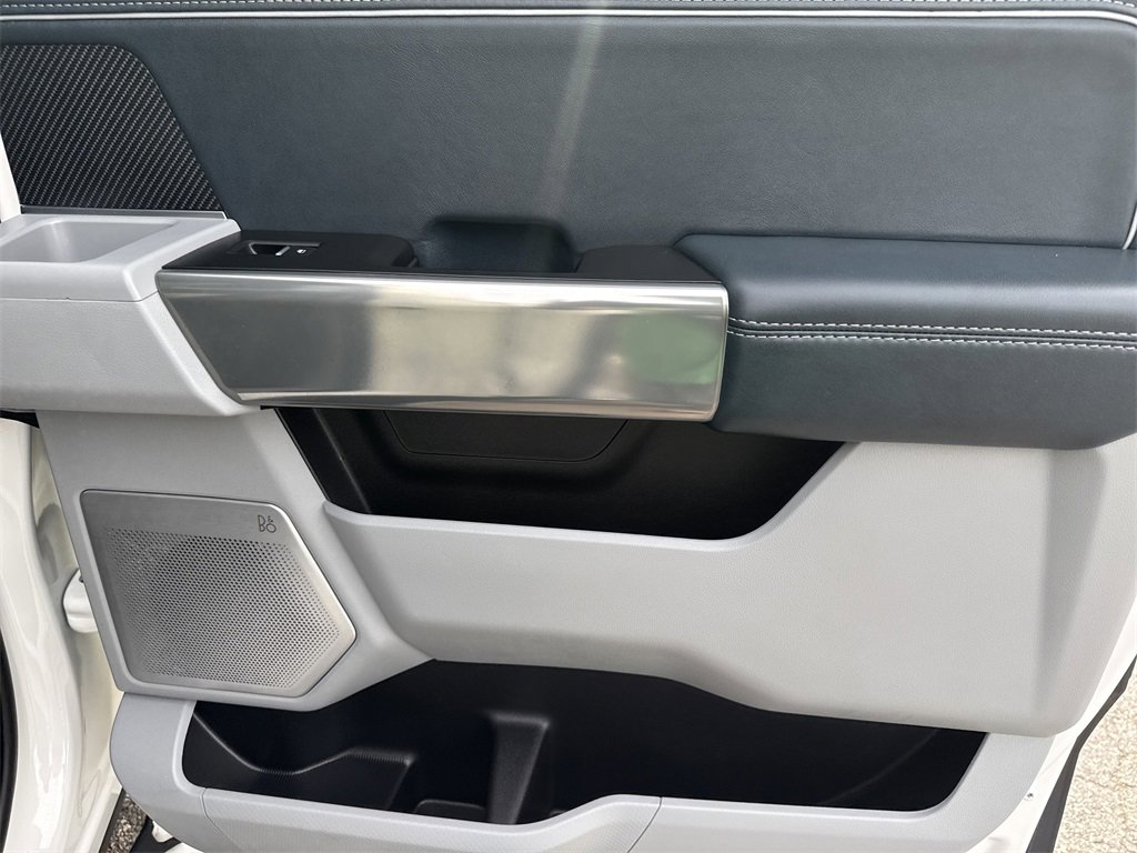 Used 2023 Ford F150 Limited image 21