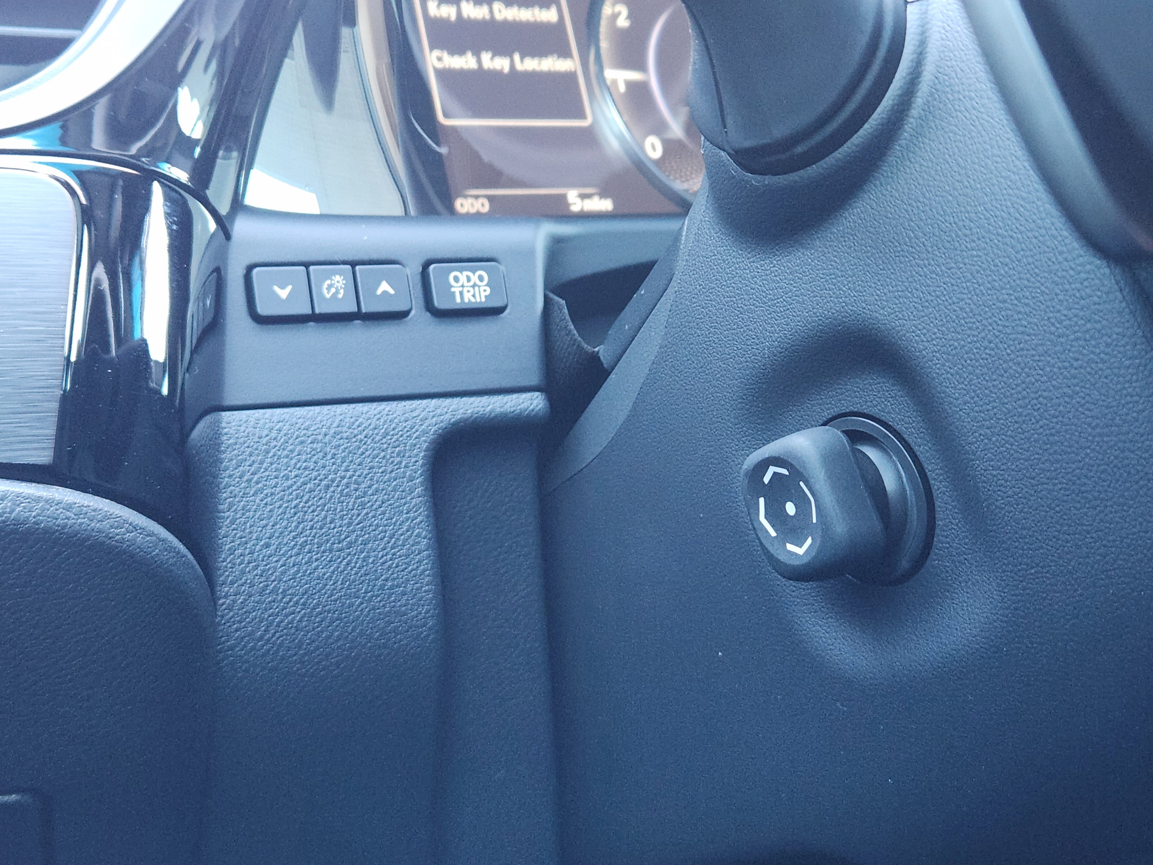 New 2025 Lexus ES 350 w/ Premium Package image 17