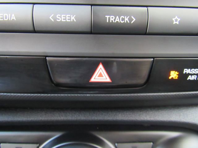 Used 2022 Hyundai Venue SEL FWD image 41