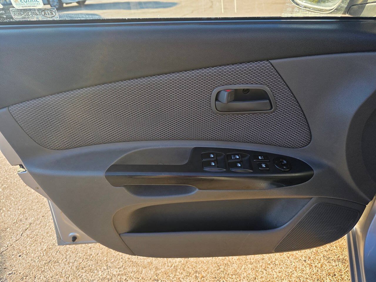 Used 2010 Kia Rio5 w/ Value Pkg FWD image 13