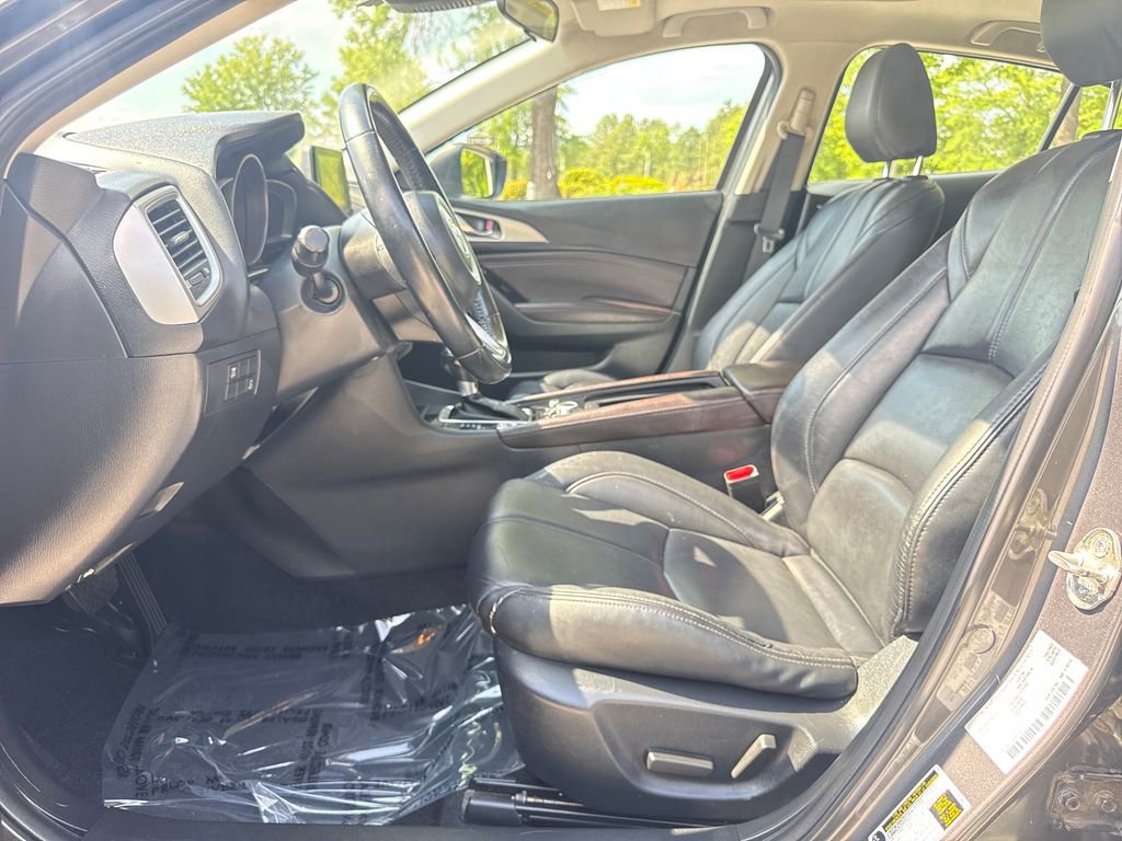 Used 2017 MAZDA MAZDA3 Touring FWD image 13