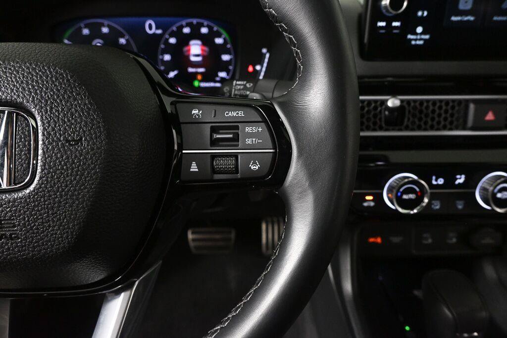 Used 2025 Honda Civic Sport Touring image 7