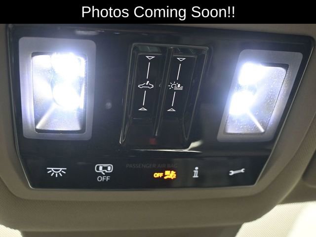 Used 2025 Volkswagen Atlas SEL image 16