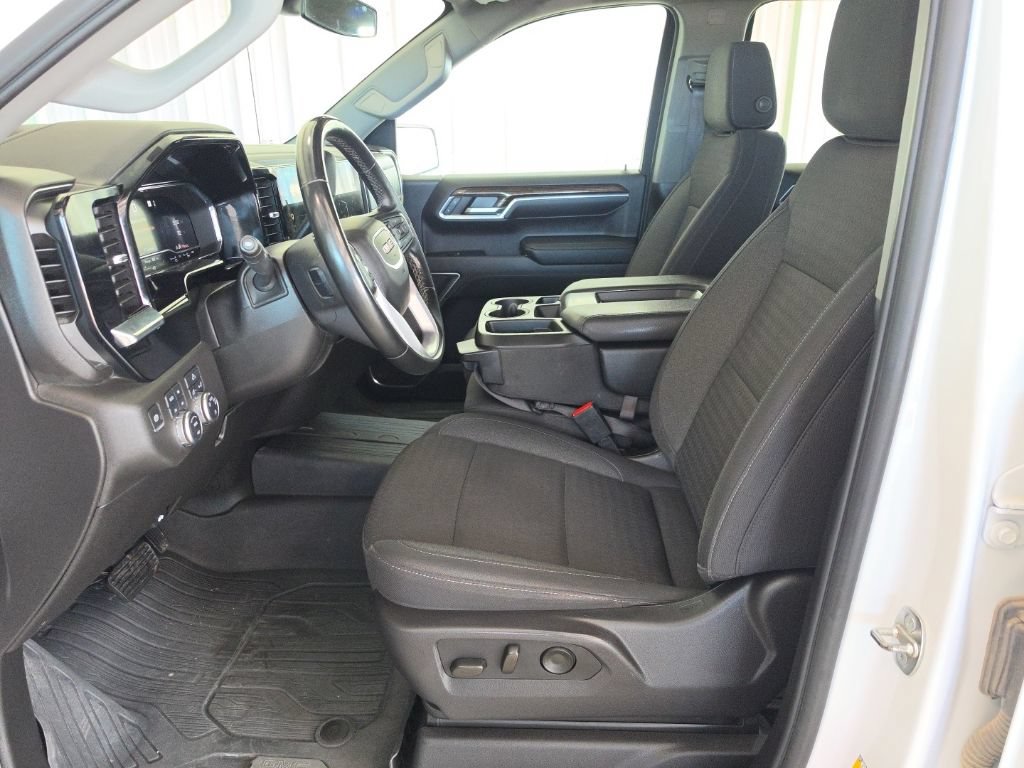 Used 2024 GMC Sierra 1500 SLE AWD/4WD image 13