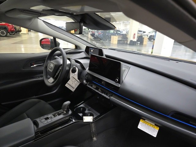 New 2026 Toyota Prius Plug-In Hybrid image 9