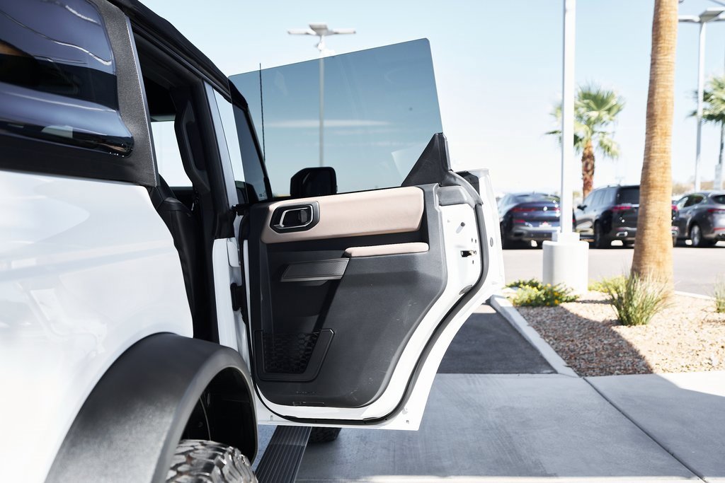 Used 2022 Ford Bronco Wildtrak image 13
