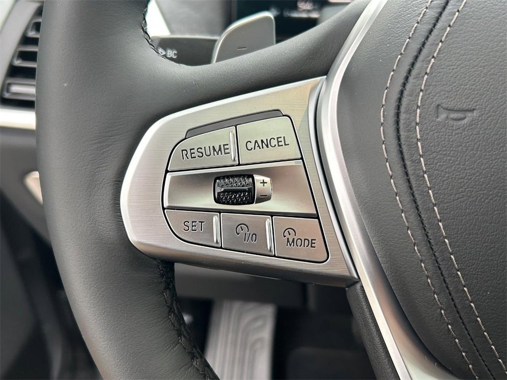 New 2025 BMW X7 xDrive40i image 11