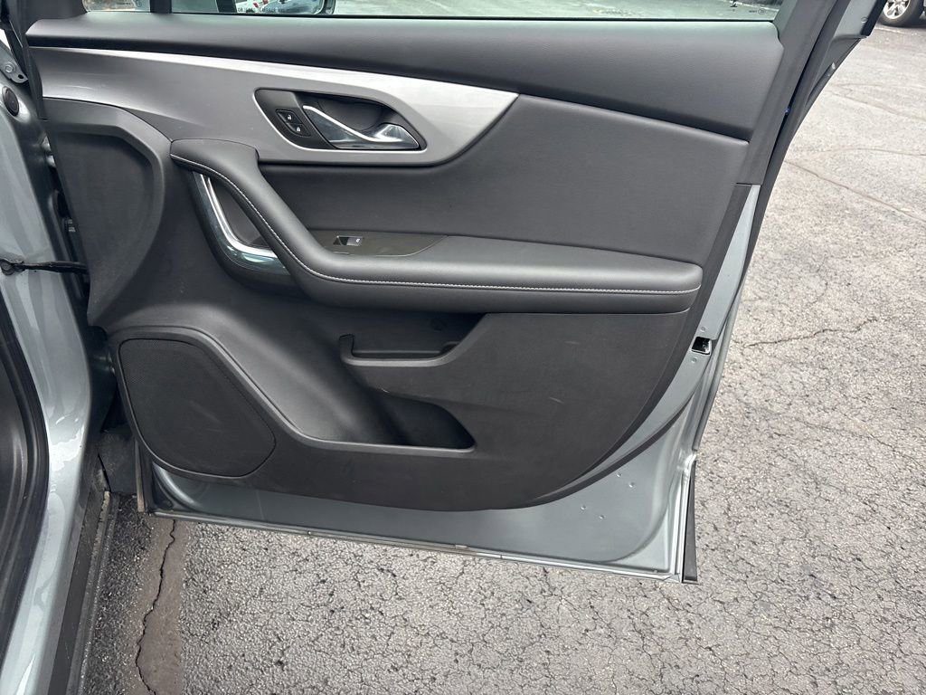 Used 2024 Chevrolet Blazer LT w/ Convenience Package image 21