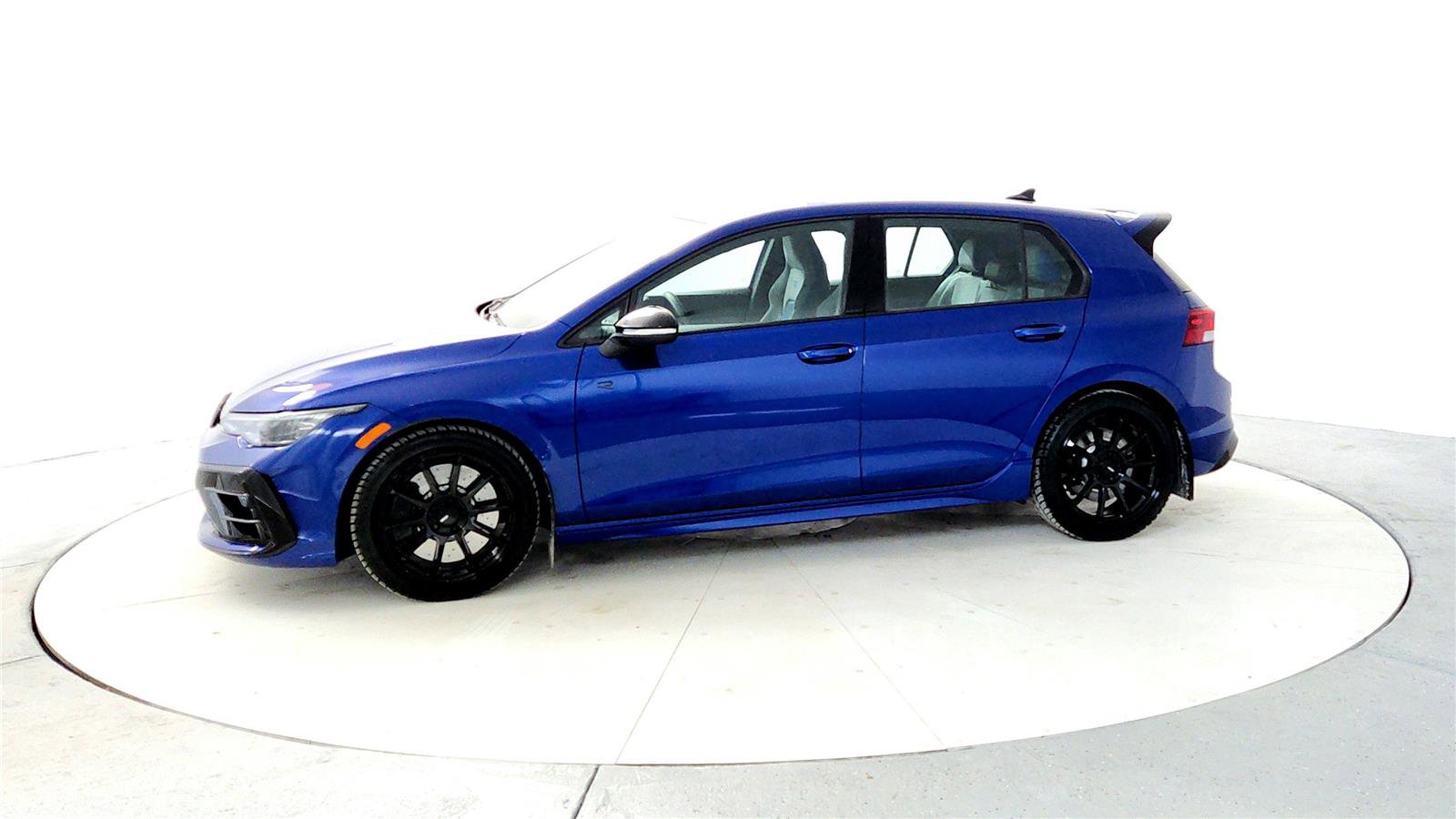 Used 2025 Volkswagen Golf R Black Edition image 3