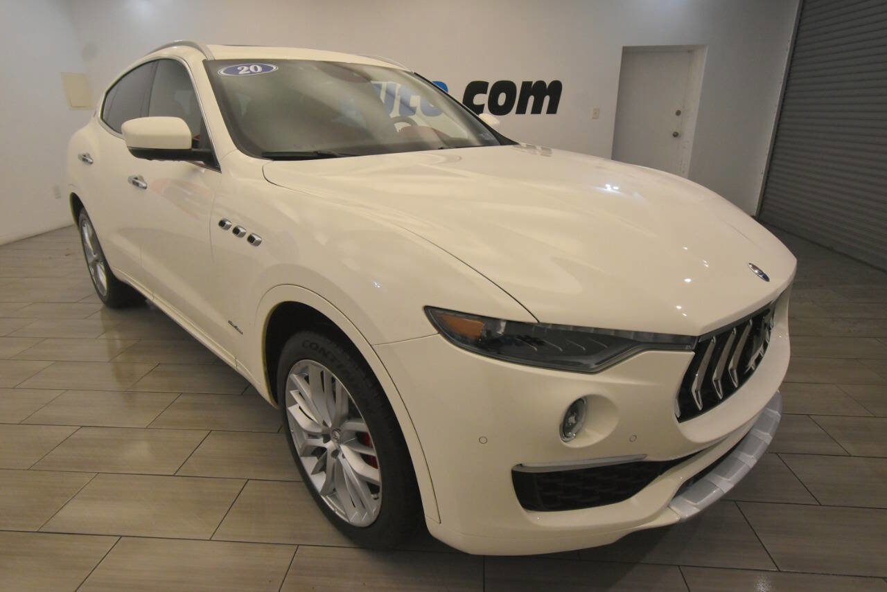 Used 2020 Maserati Levante GranLusso image 7