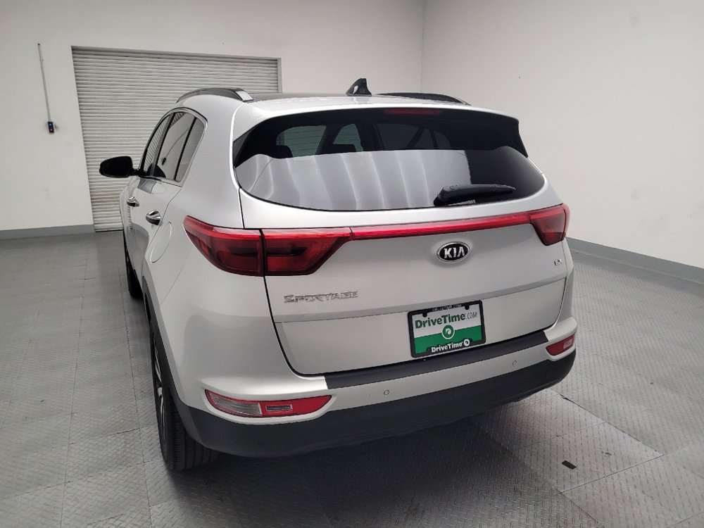 Used 2019 Kia Sportage EX w/ EX Technology Package image 6