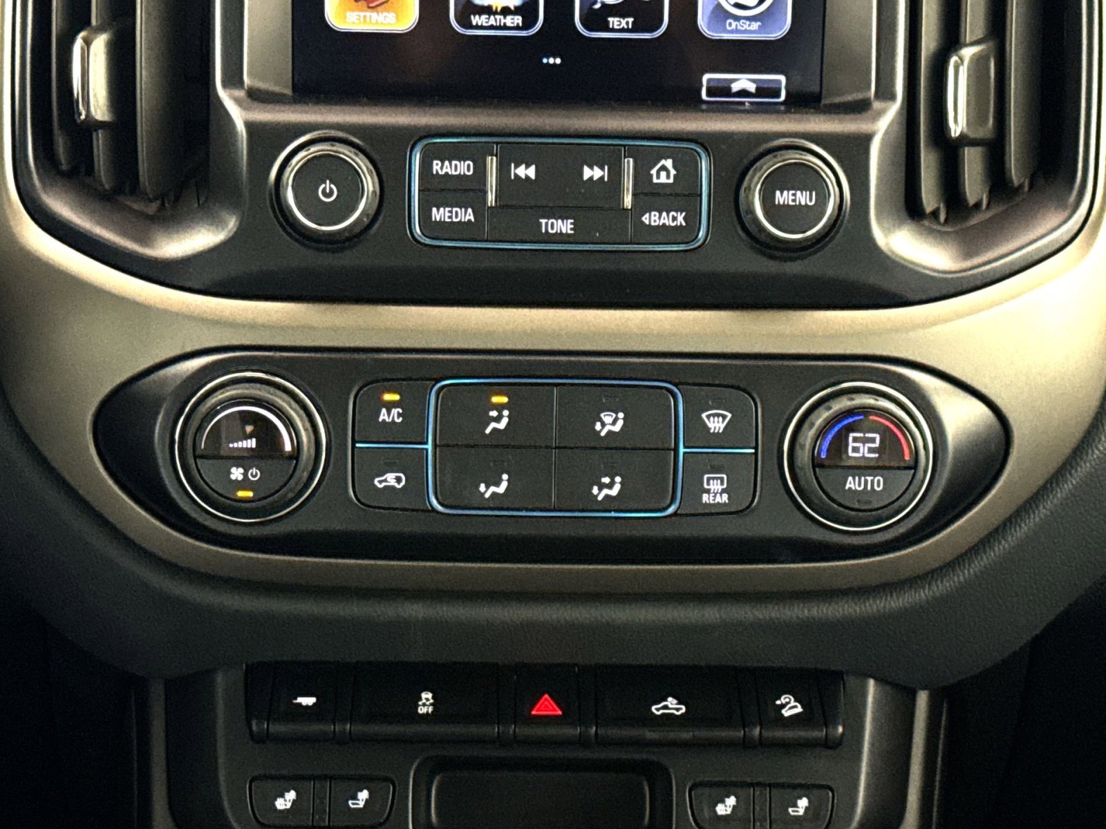 Used 2018 Chevrolet Colorado Z71 AWD/4WD image 21