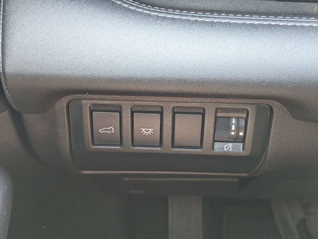 Certified 2023 Subaru Ascent Touring AWD/4WD image 28