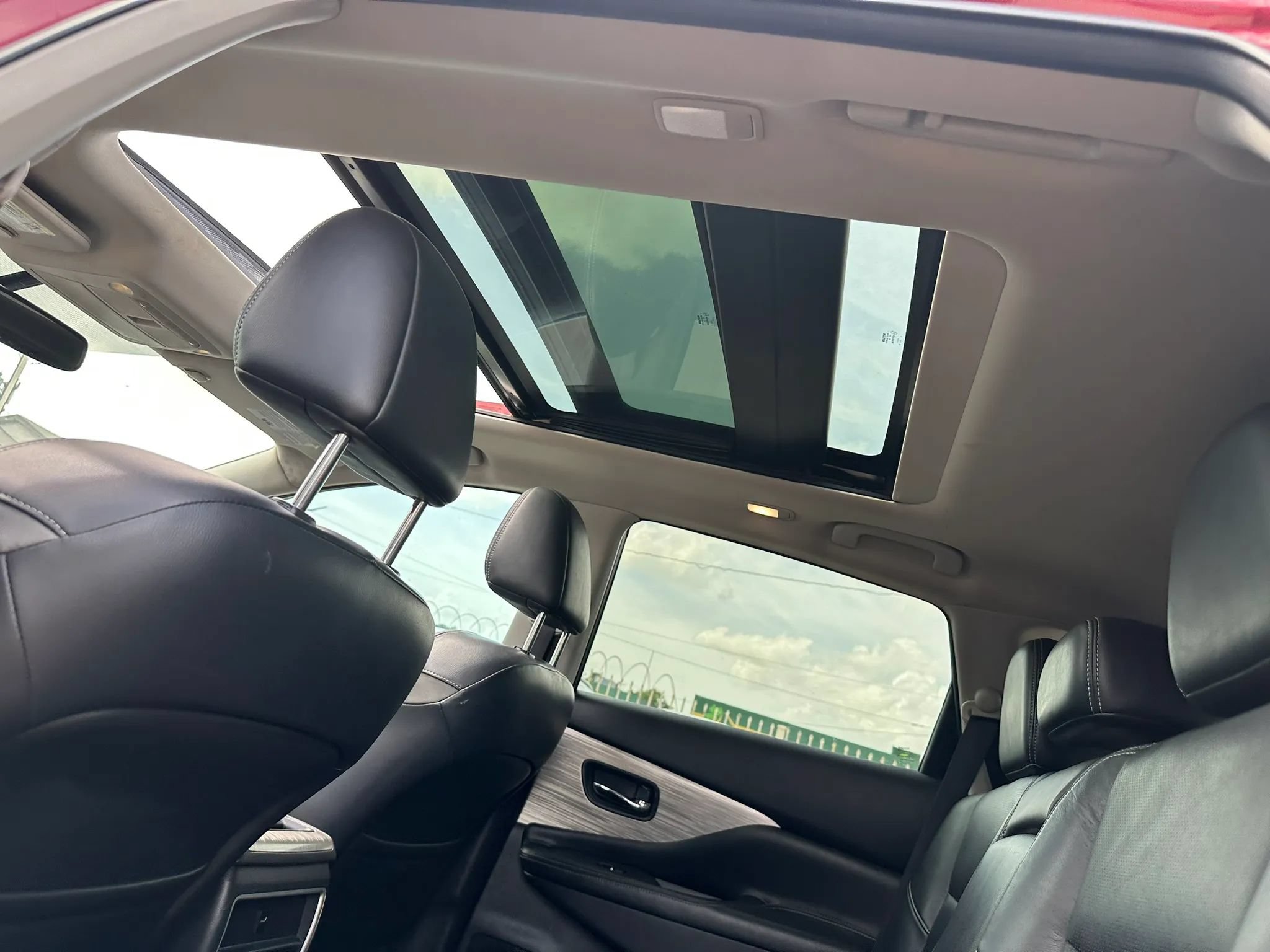 Used 2015 Nissan Murano SL w/ SL Technology Package FWD image 22
