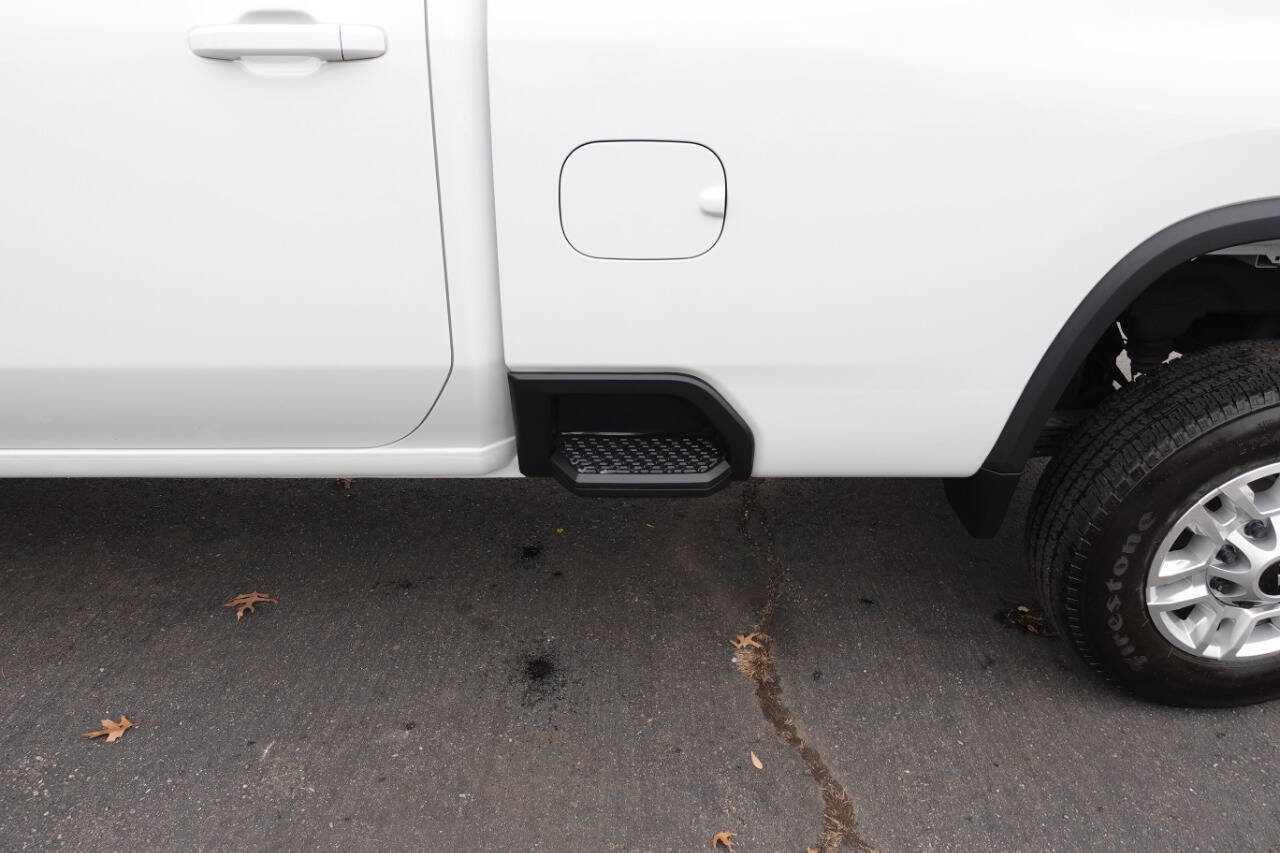 Used 2024 Chevrolet Silverado 2500 LT w/ All Star Edition image 28