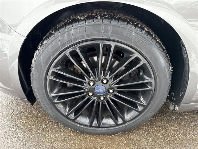 Used 2014 Ford Fusion SE w/ Equipment Group 202A image 8