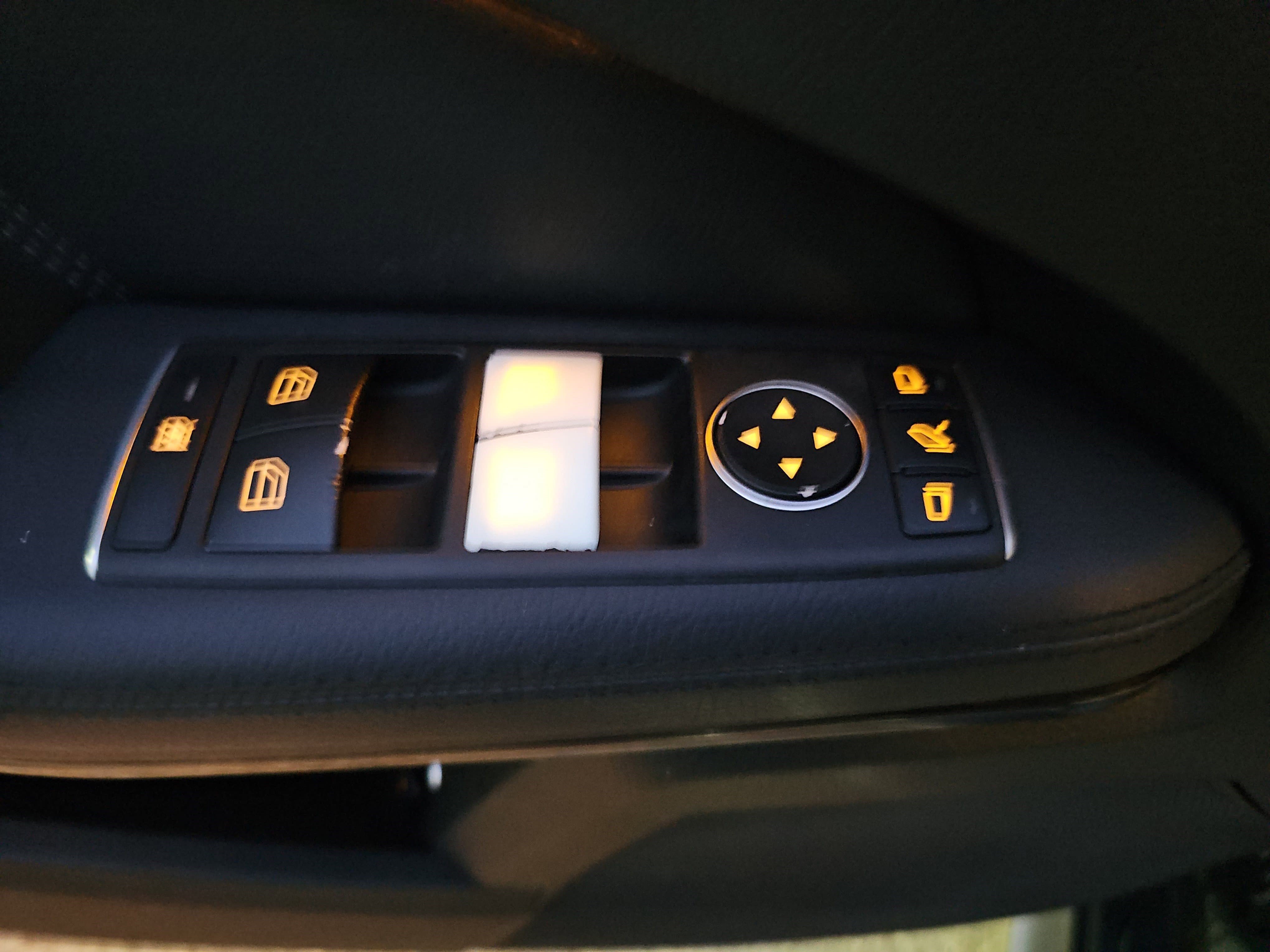 Used 2016 Mercedes-Benz E 350 Sedan image 29