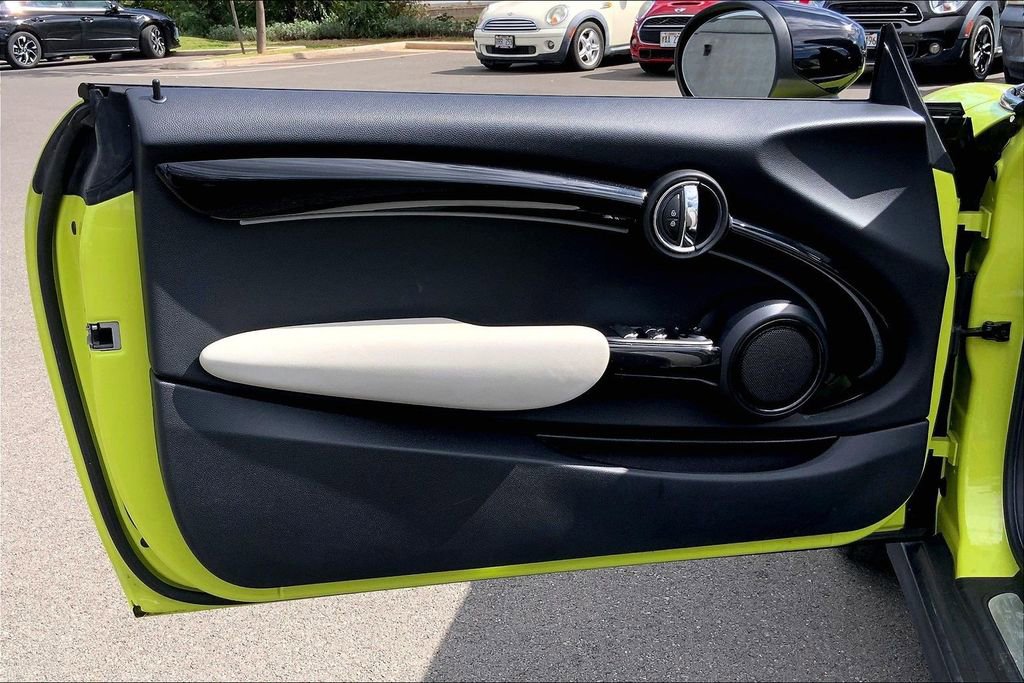 Used 2022 MINI Cooper S image 21