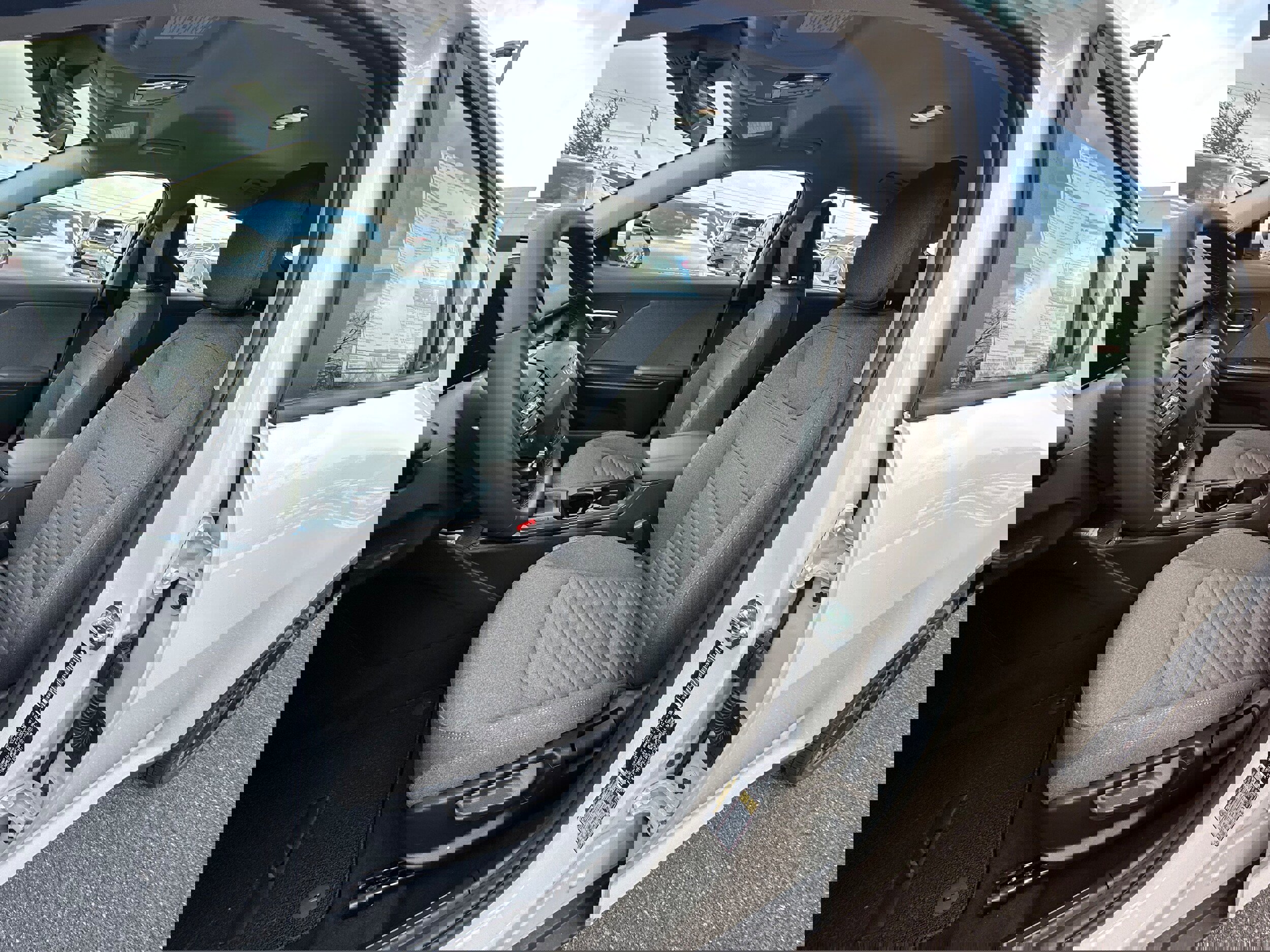 New 2025 Kia K4 EX image 23