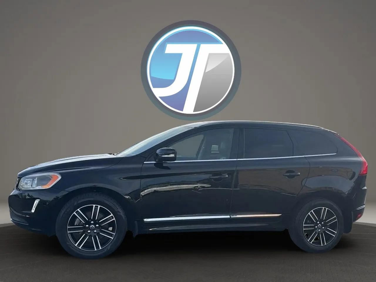 Used 2016 Volvo XC60 T6 Platinum image 19