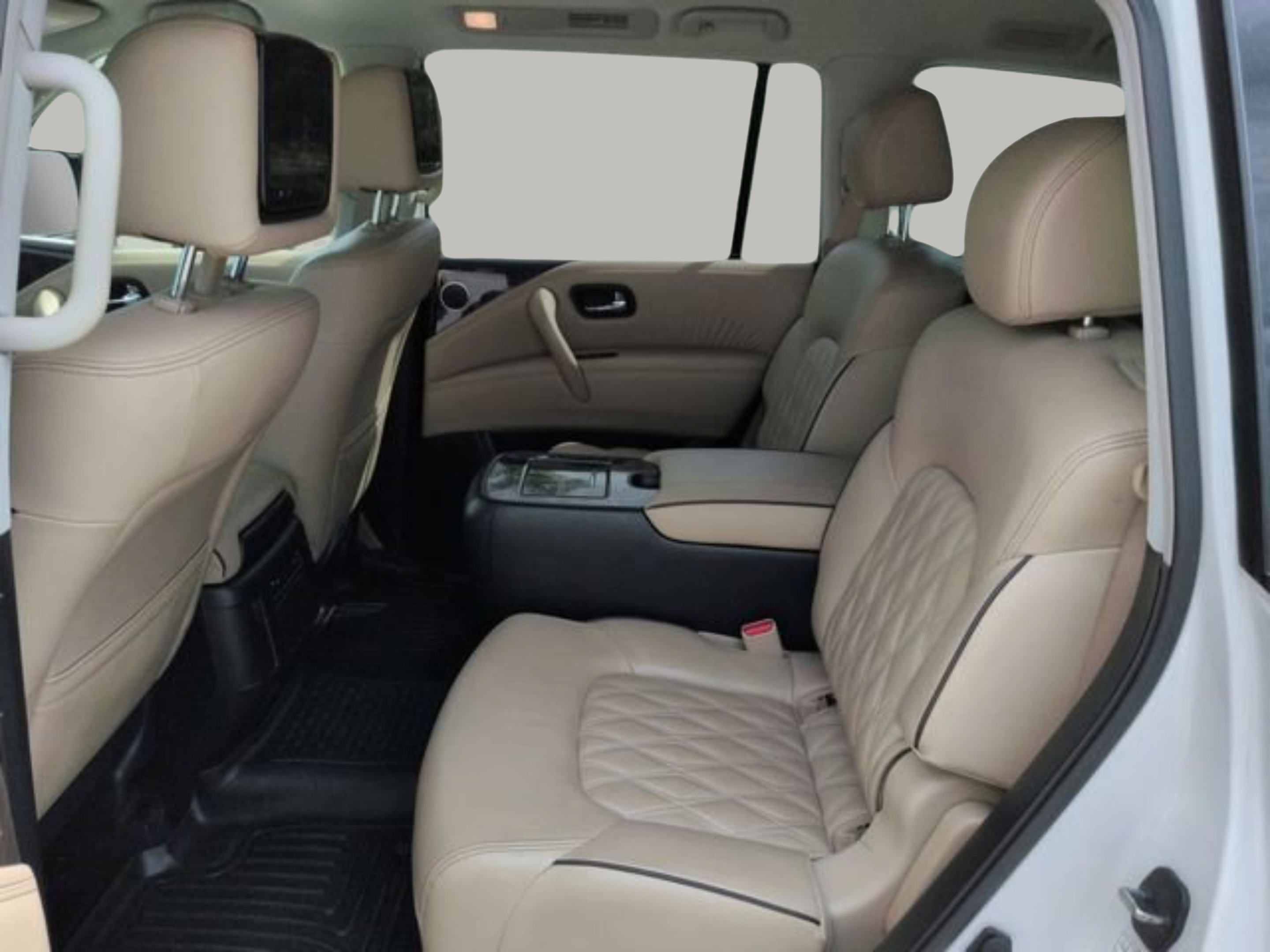 Used 2023 Nissan Armada Platinum w/ Captain's Chairs Package RWD image 13