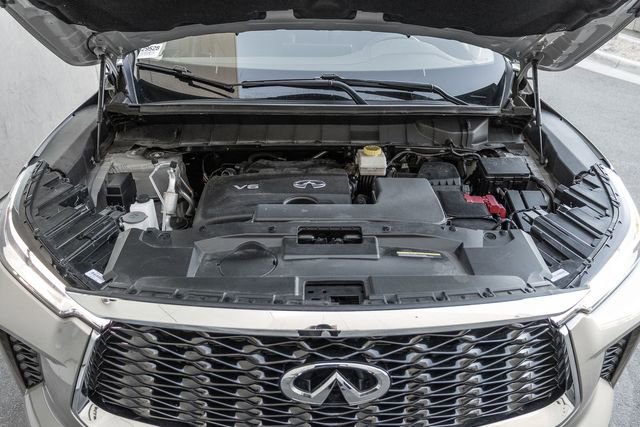 Used 2024 INFINITI QX60 Luxe w/ Performance Audio Package AWD/4WD image 17