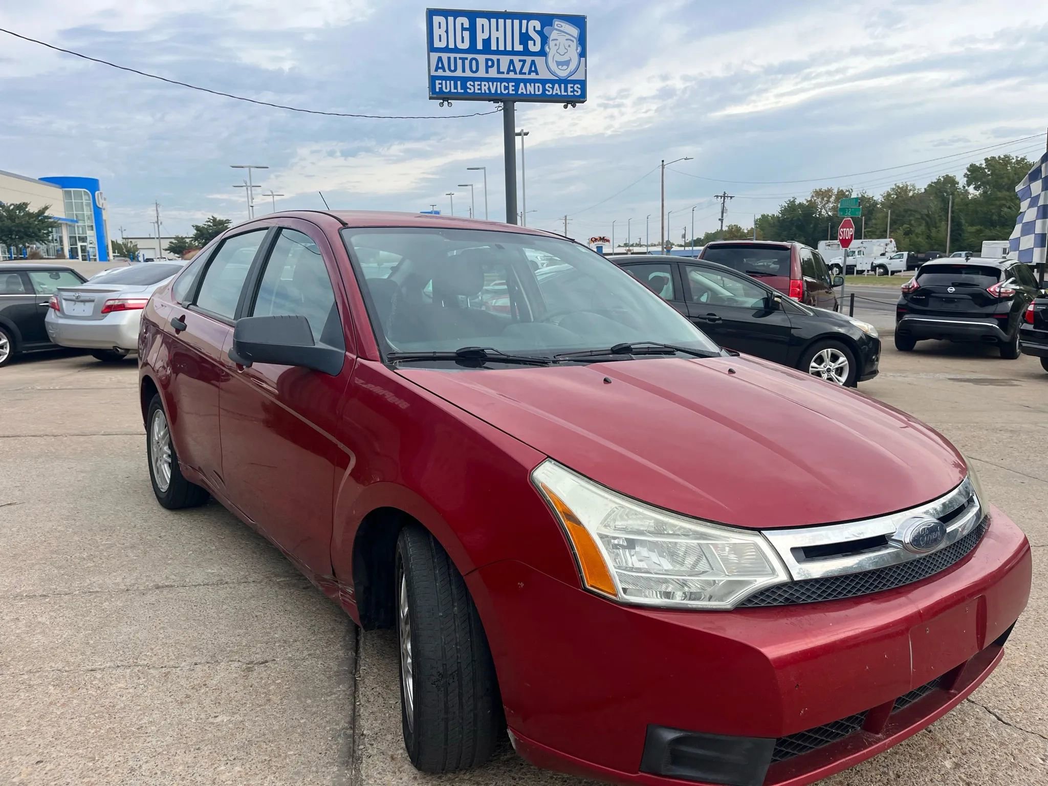 Used 2009 Ford Focus SE FWD image 4