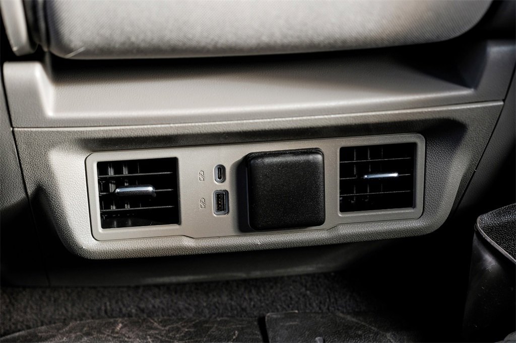 Used 2022 Chevrolet Silverado 1500 LT w/ Max Trailering Package image 37