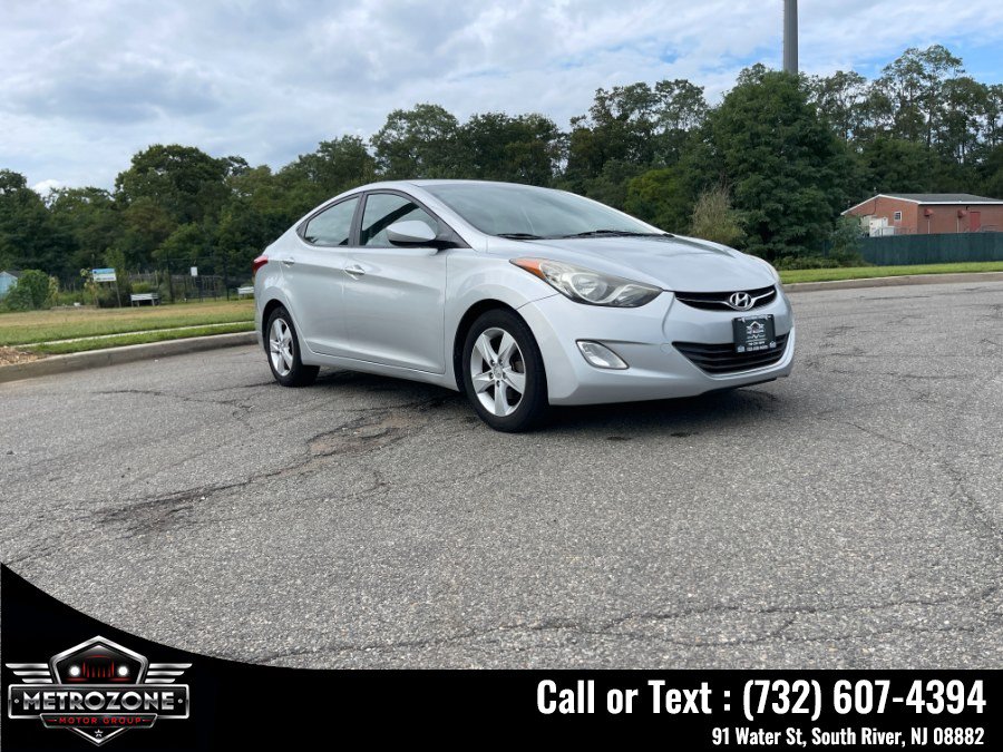 Used 2013 Hyundai Elantra GLS w/ Preferred Pkg FWD image 10
