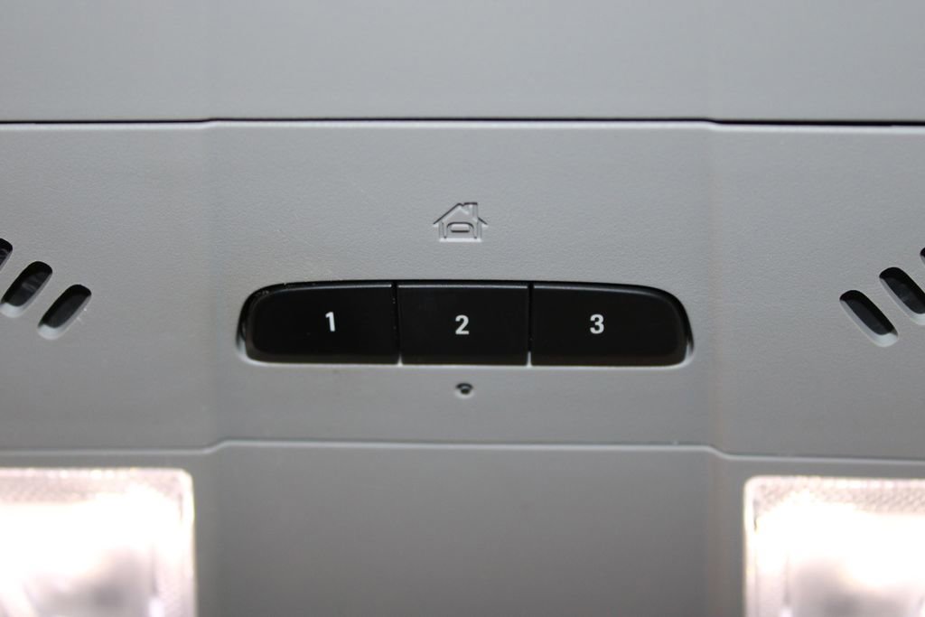 Used 2023 GMC Acadia AT4 w/ Preferred Package image 57