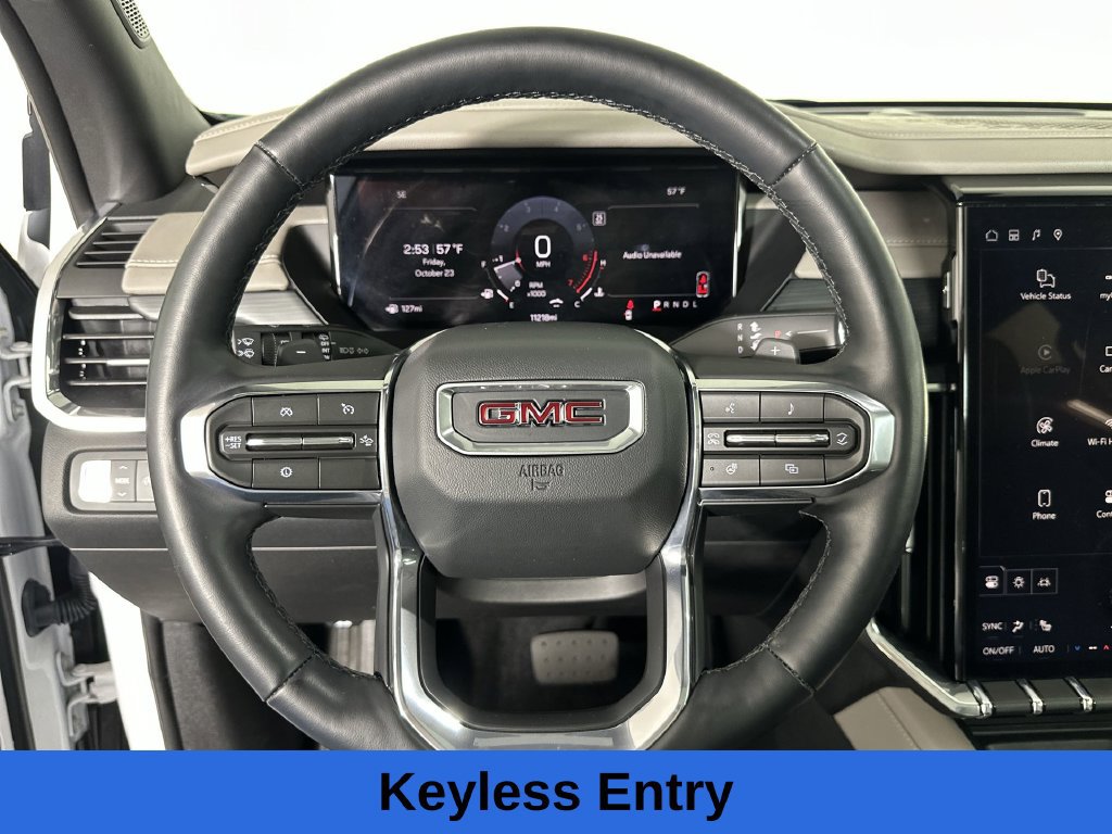Used 2026 GMC Acadia Elevation w/ Elevation Premium Package FWD image 14