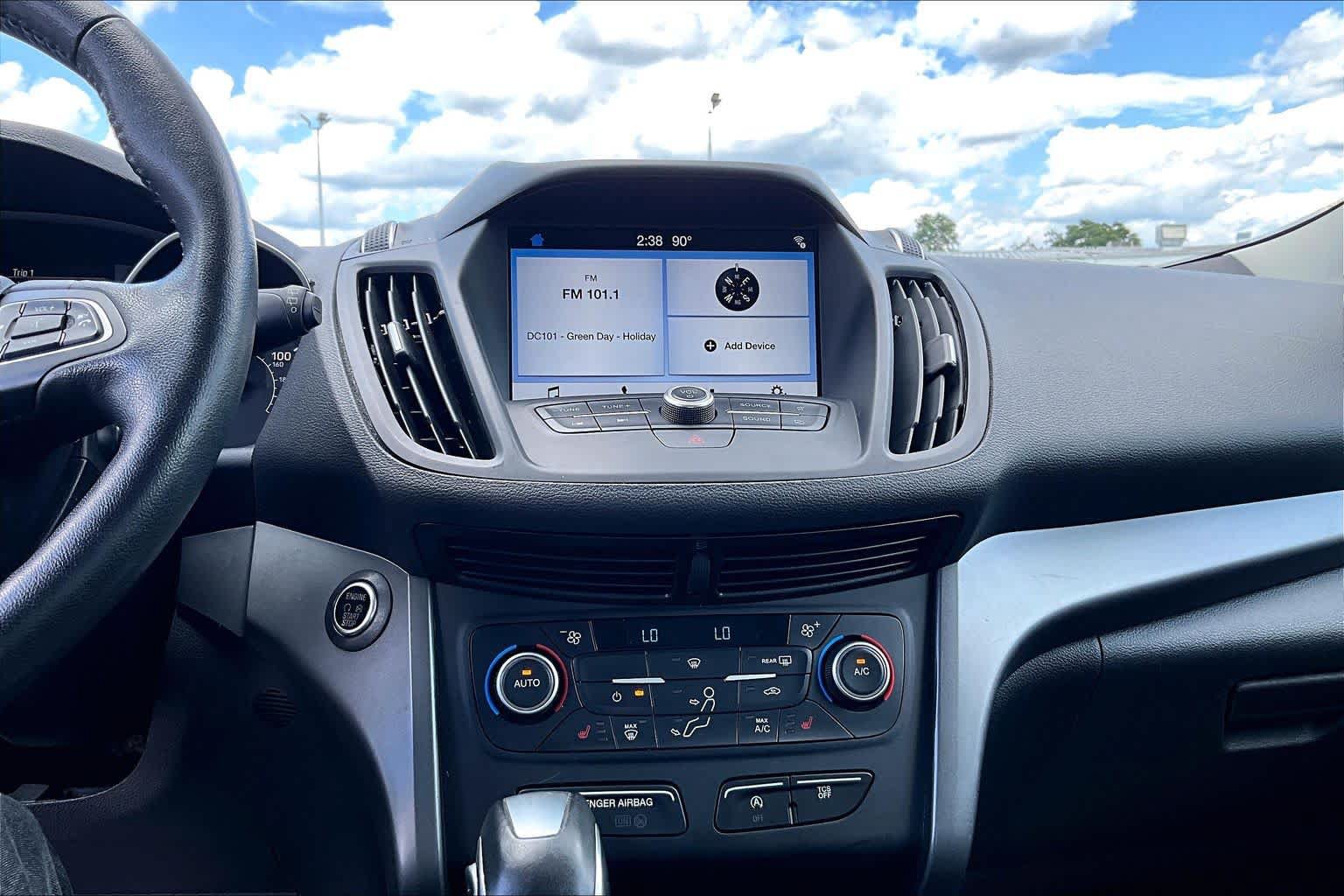 Used 2019 Ford Escape SEL AWD/4WD image 35