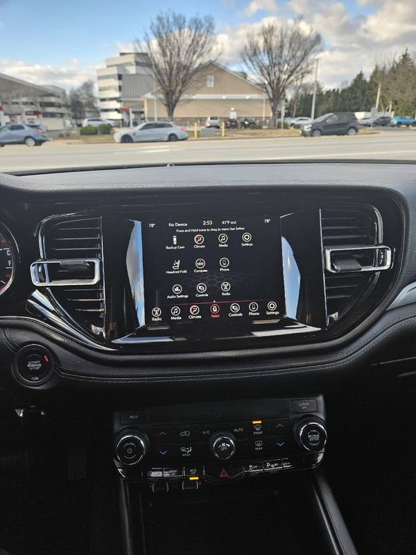 Used 2023 Dodge Durango SXT Launch Edition image 17