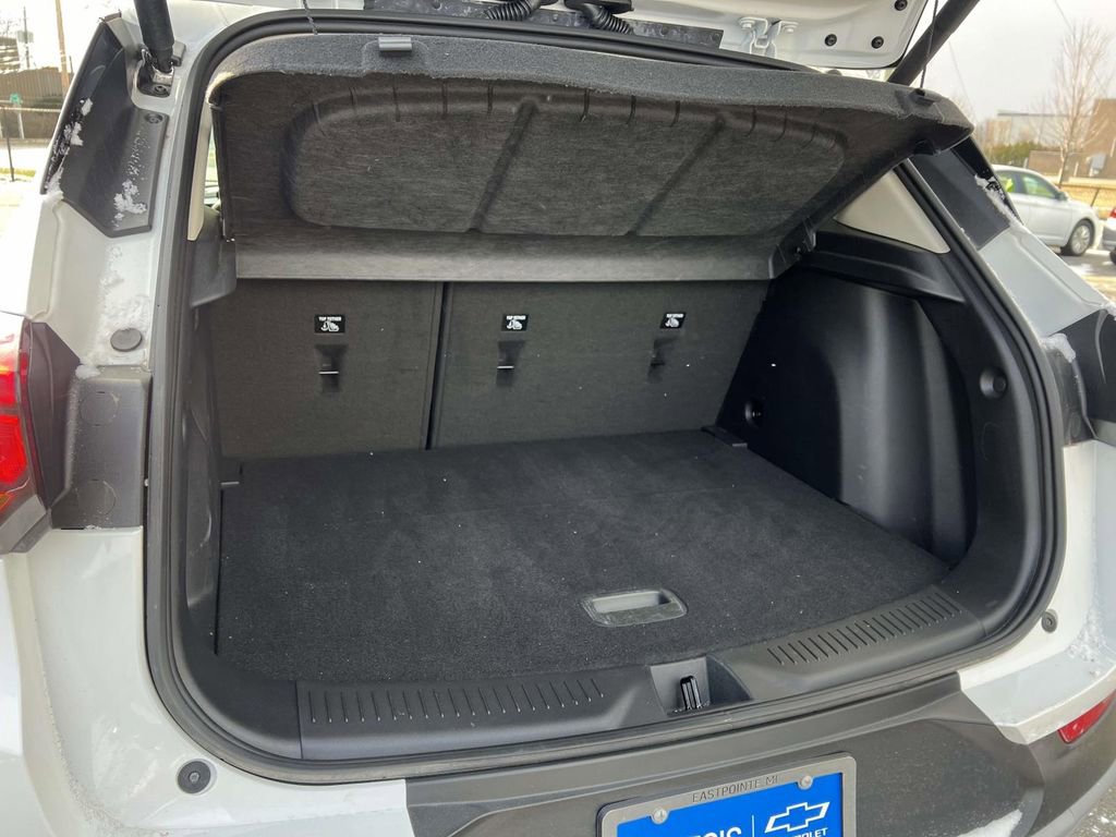 Used 2024 Buick Encore GX Preferred w/ Comfort Package image 11