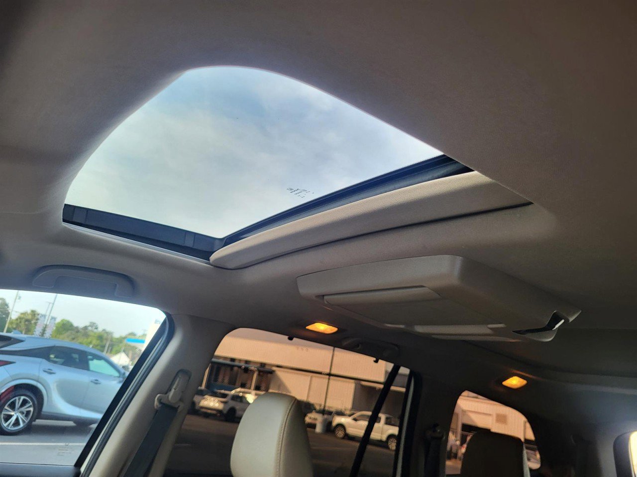Used 2019 Honda Pilot Elite image 13