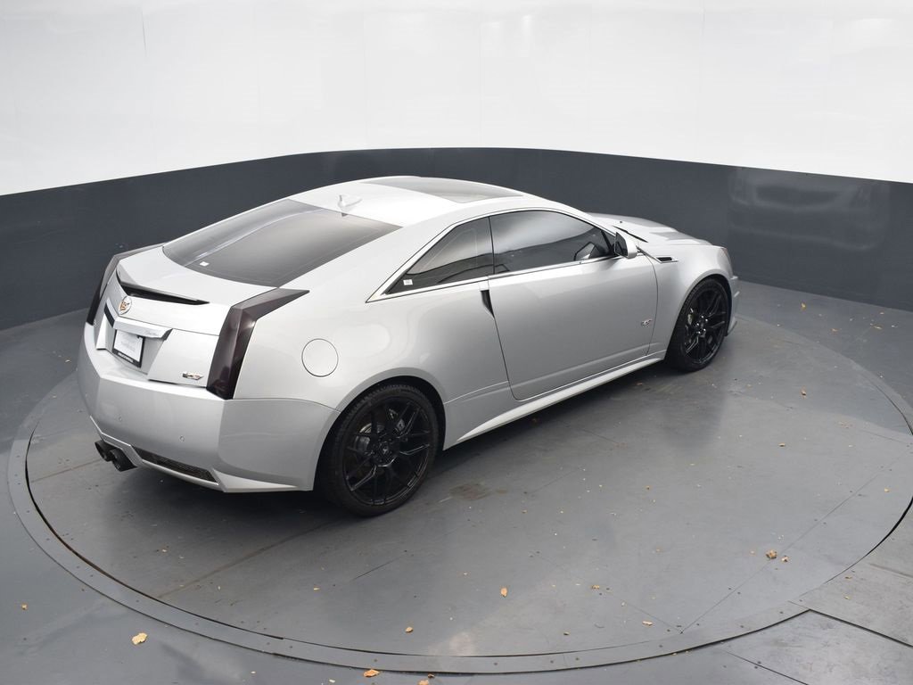Used 2011 Cadillac CTS V image 33