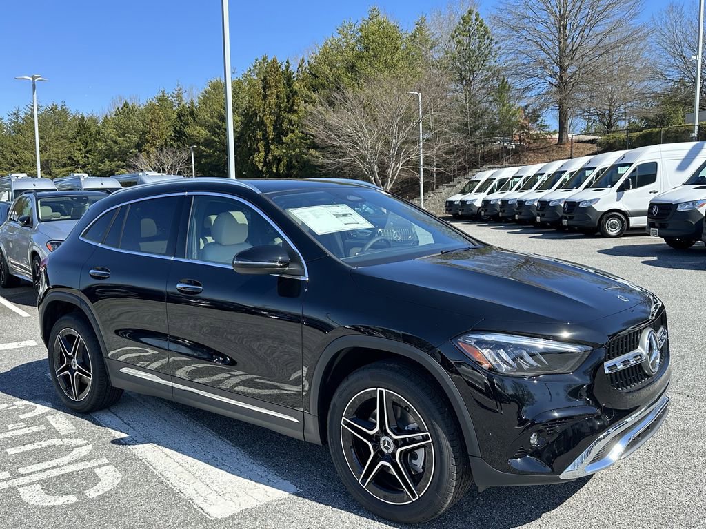 New 2026 Mercedes-Benz GLA 250 4MATIC image 2