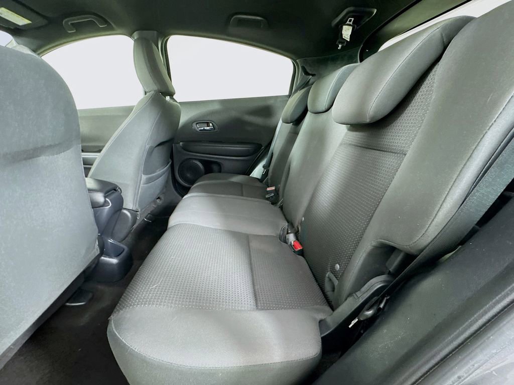 Used 2021 Honda HR-V Sport image 29