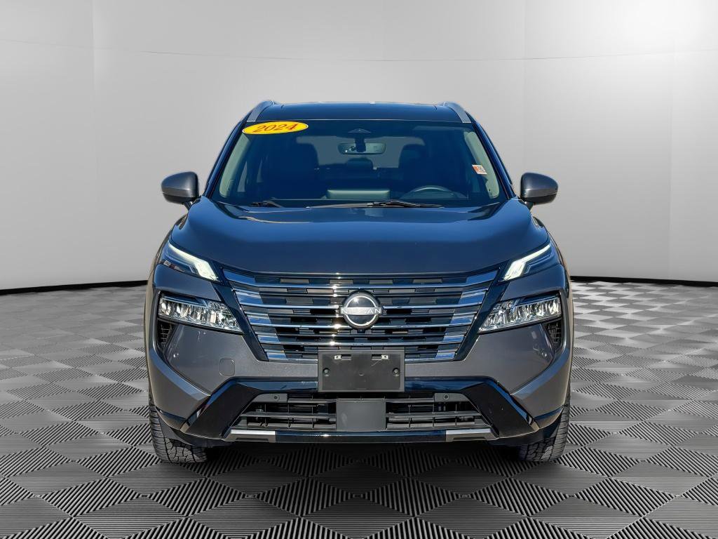 Used 2024 Nissan Rogue Platinum w/ Platinum Premium Package image 12